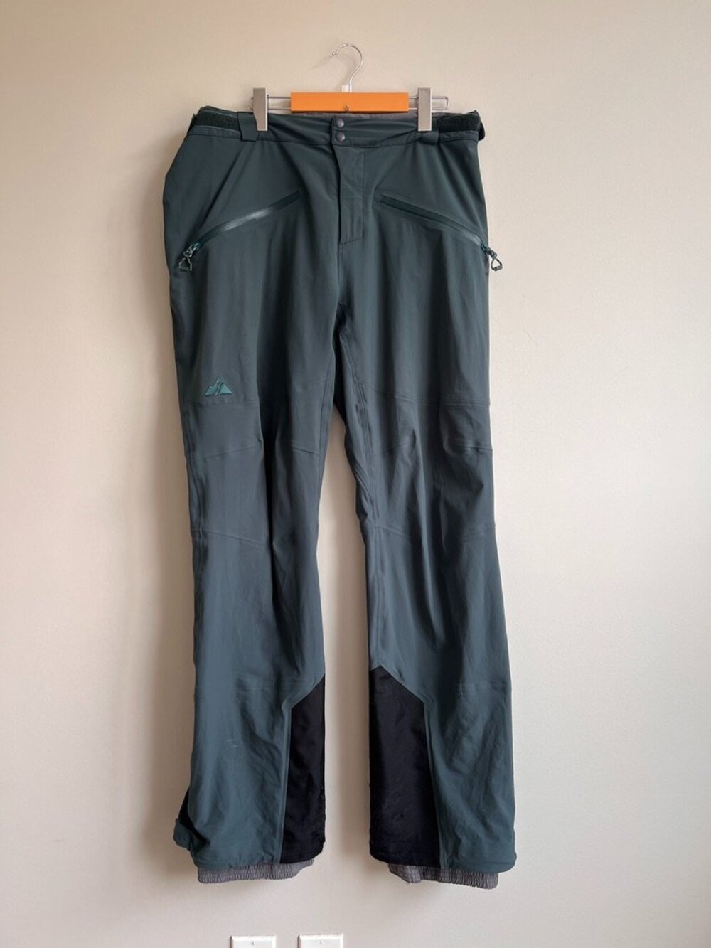 Strafe Waterproof Ski Pants Mens Medium | Backcountry Touring | Green Shell
